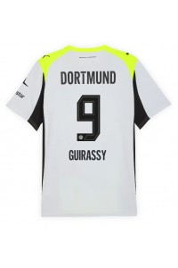 Borussia Dortmund Serhou Guirassy #9 Voetbaltruitje Uit tenue 2025-26 Korte Mouw